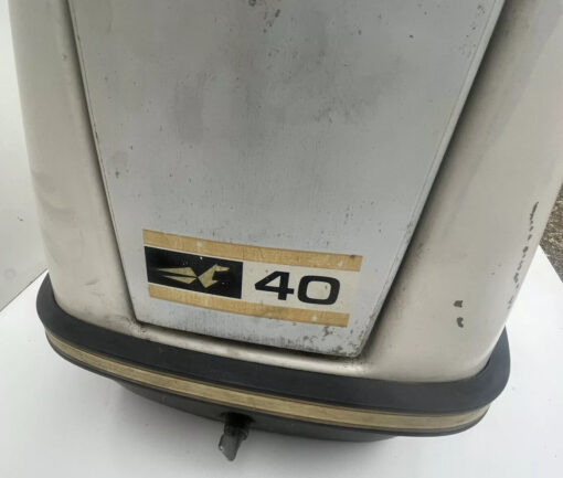 1971 JOHNSON EVINRUDE 40EL71B 40HP OUTBOARD MOTOR COWLING / COVER O.E.M USED.,,