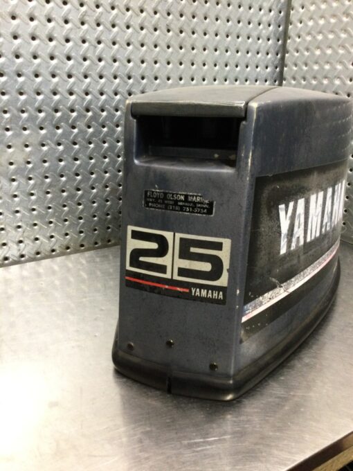 1984 YAMAHA 25 LH OUTBOARD MOTOR TOP COWLING 6H7-42610-12-EK S028,,