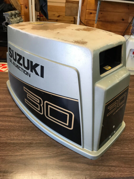 1989 Suzuki DT 30 HP 2 Stroke Engine Top Cowl Shroud Cover Hood Freshwater MN,,