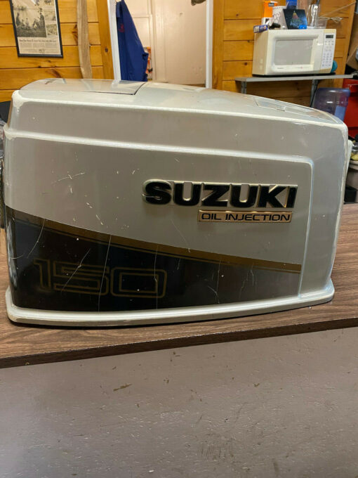 1992 Suzuki DT 150 HP EFI 2 Stroke Hood Top Cowl Cowling Shroud Freshwater MN,,