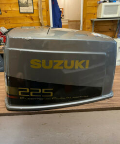 1992 Suzuki DT 225 HP EFI 2 Stroke Hood Top Cowl Cowling Shroud Freshwater MN,,
