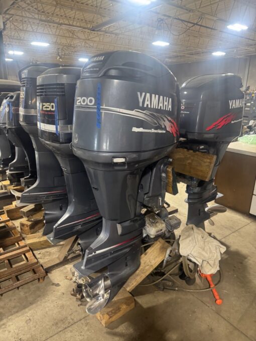 2000 Yamaha 200 HPDI 25" Outboard Boat Motor Engine Good Shape Runs Well V6 LH