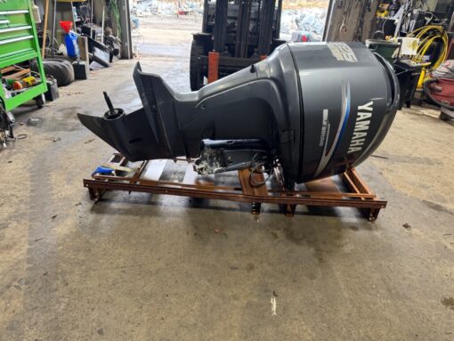 2003 Yamaha 225 hp F225 4-Stroke 25" Outboard Boat Motor V6 Standard Rotation RH,,