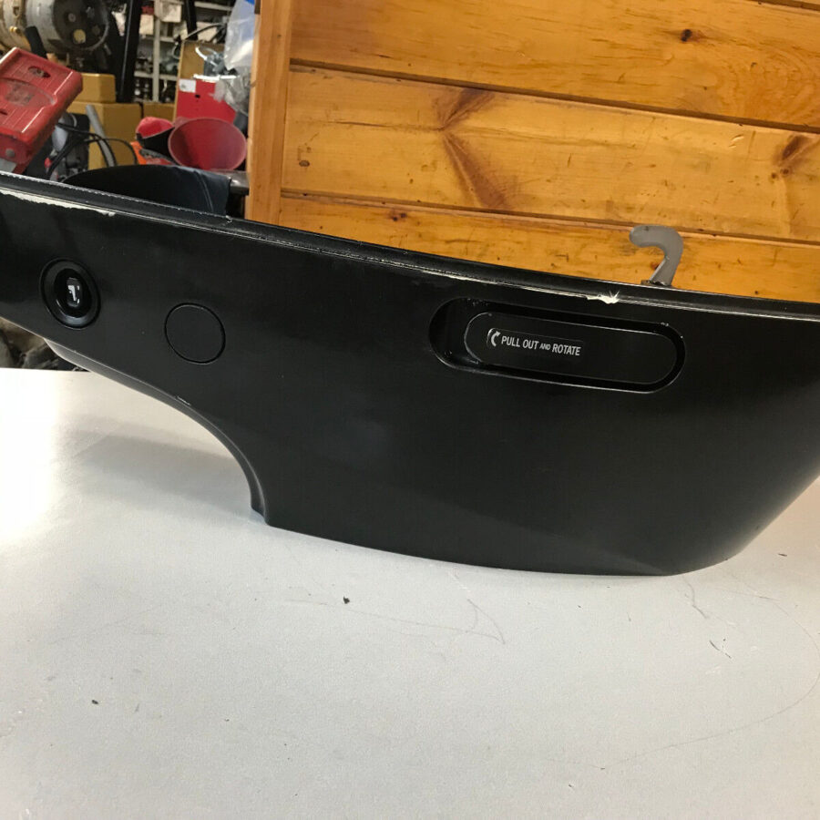 2006 Suzuki DF 225 250 HP 4 Stroke Outboard Bottom Port Cowl Cover Freshwater MN