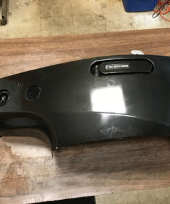 2011 Suzuki DF 250 HP 4 Stroke Outboard Bottom Port Cowl Cover Freshwater MN