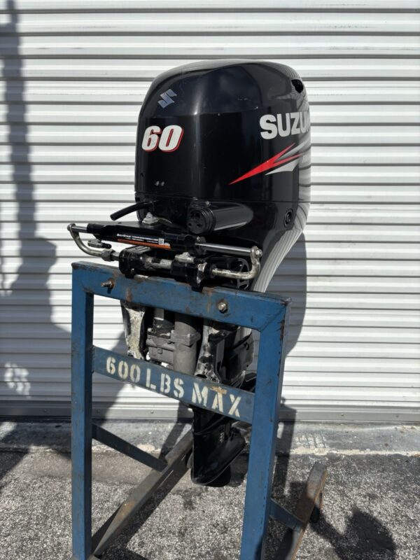 2013 Suzuki Four Stroke EFI 60hp 60 Hp outboard motor Yamaha 70 50