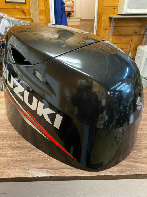 2014 Suzuki DF 70 HP 4 Stroke Outboard Engine Top Cowl Cover Hood Freshwater MN,,