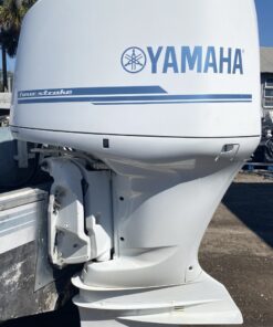 2016 Yamaha 350 HP 4-Stroke 30" Outboard Motor,,