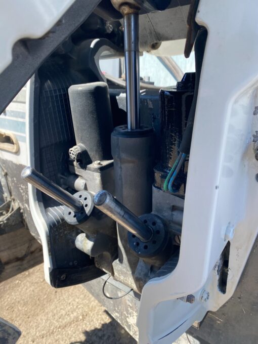 2016 Yamaha 350 HP 4-Stroke 30" Outboard Motor,,