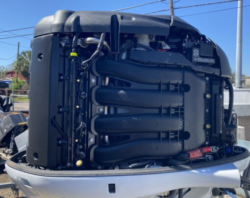 2016 Yamaha 350 HP 4-Stroke 30" Outboard Motor,,