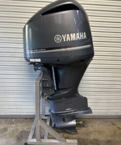 2019 Yamaha F300 Outboard Boat Motor 30” RH Rotation,,