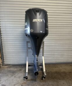 2019 Yamaha F300 Outboard Boat Motor 30” RH Rotation,,