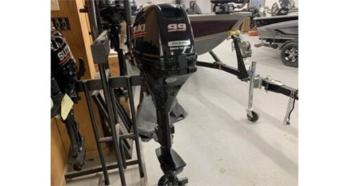 2022 Suzuki 9.9 HP 20" outboard Motor,,