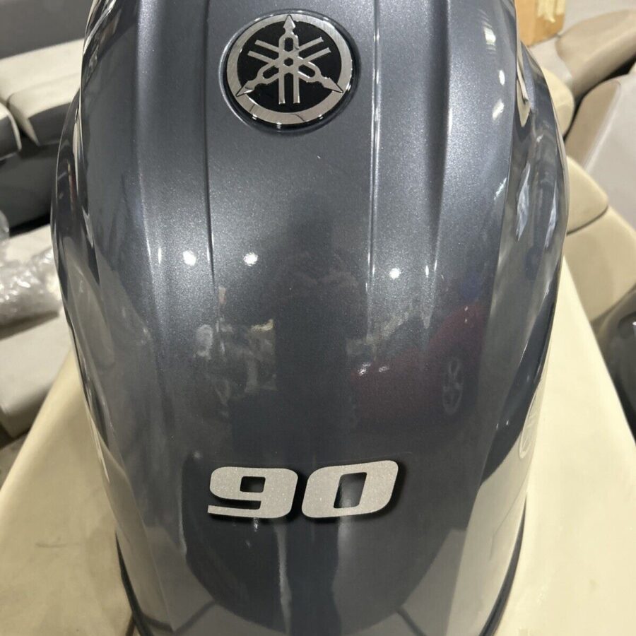 6FP-42611-0 Yamaha Outboard Motor Cover Engine Cowl 90HP