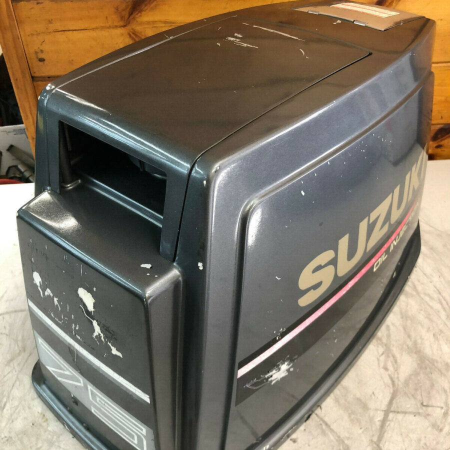 90 's Suzuki DT 75 HP 2 Stroke 3 Cyl Hood Top Cowl Cowling Shroud Freshwater MN