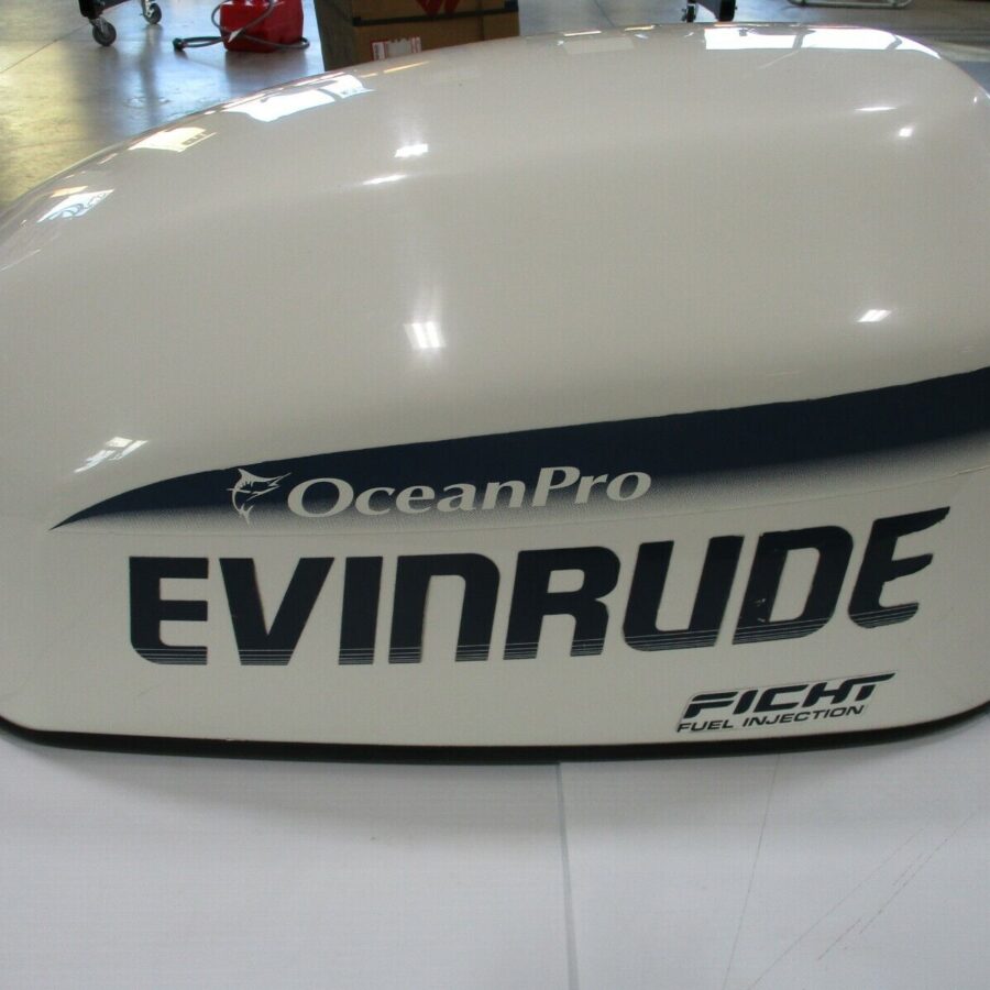 Evinrude 115 HP Ficht outboard motor hood off a 1998 year motor