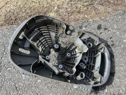 HONDA 2hp outboard motor 4 stroke BF2D lower cover cowl cowling cover tray,,