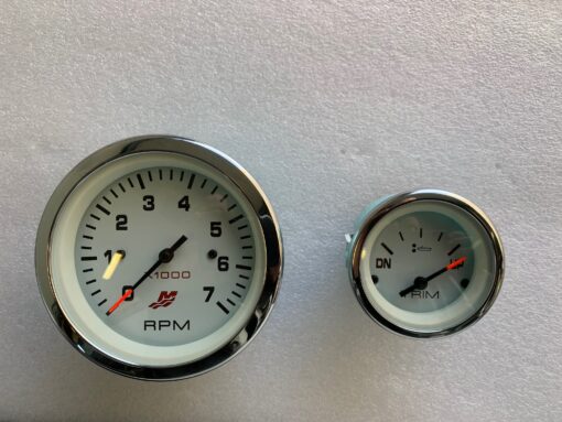 Mercury 60 HP long shaft F60 EFI ELPT (including remote control, gauges and propeller),,