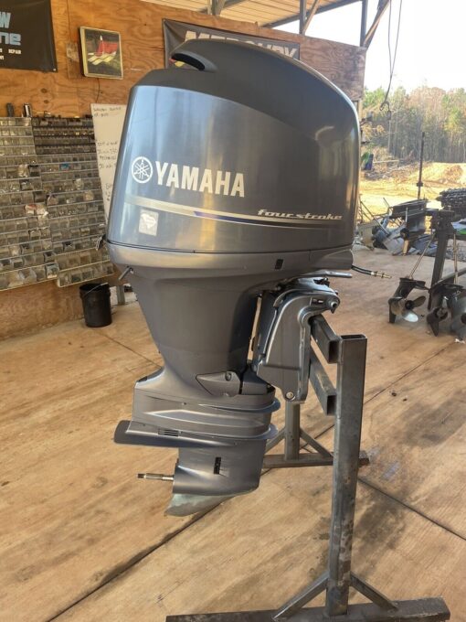 2004 Yamaha F150TXR 150HP 4-Stroke Outboard Motor – 25" Shaft – Only 158 Hours – Fully Serviced – Clean Compression