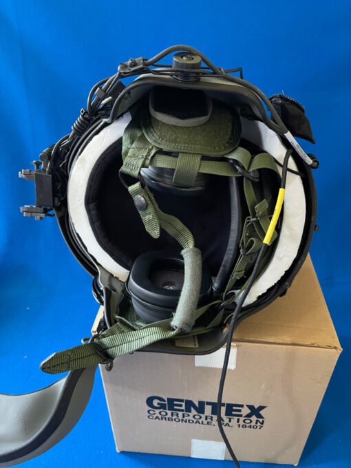 Gentex HGU-56/P XL Helicopter Pilot Flight Helmet – NVG-Ready, MFS Face Shield – Used, Excellent - Image 11