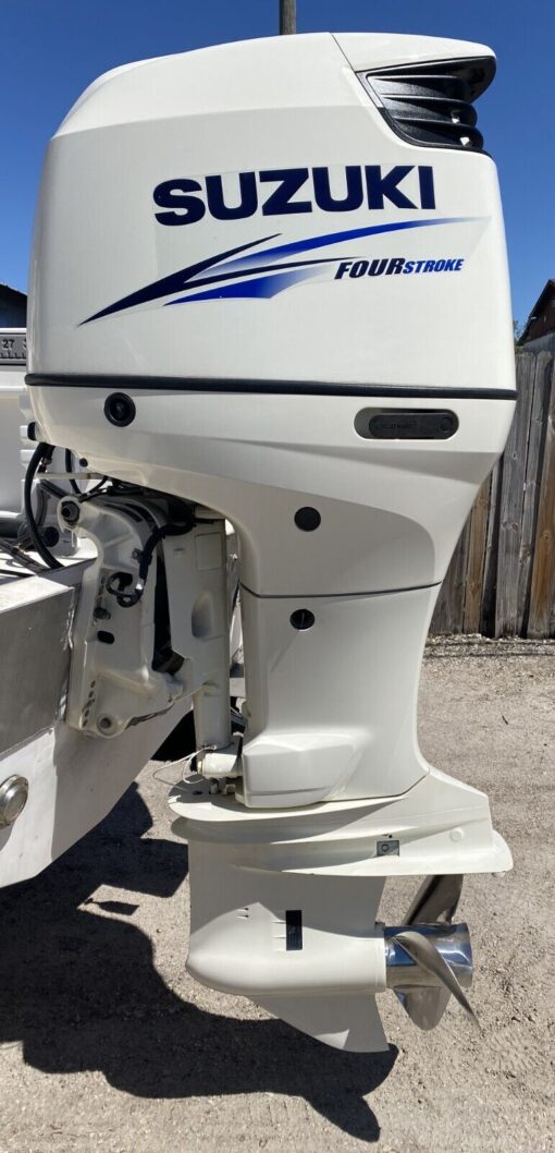 2021 Suzuki DF350 350HP Dual Prop 4-Stroke Outboard Motor – 30” Shaft – Excellent Condition - Image 2