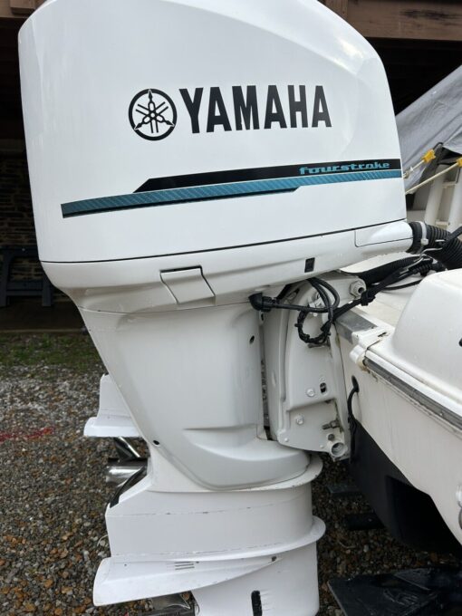 2005 Yamaha F250 Outboard Motors – Twin 250HP 4-Strokes – 25”/30” Shafts – Rebuilt Powerheads – Controls Included - Image 2
