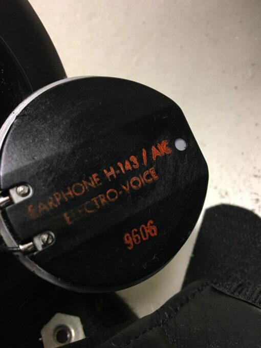 RCAF Model 190C Gentex Helicopter Flight Helmet XL – Used Military Pilot Helmet for Sale - Image 16
