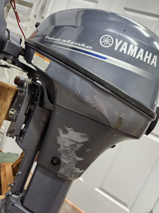 Yamaha 9.9HP 4-Stroke Outboard Motor | F9.9MLH | Portable | Manual Start | 20" Shaft | Pre-Owned - Image 3