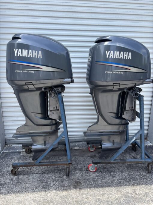 2005 Yamaha F225 225HP 4-Stroke Outboard Motors – EFI Pair, 25” Shaft - Image 4