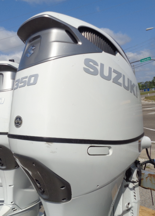 2021 Suzuki DF350 350HP Dual Prop 4-Stroke Outboard Motor – 30” Shaft – Excellent Condition - Image 7