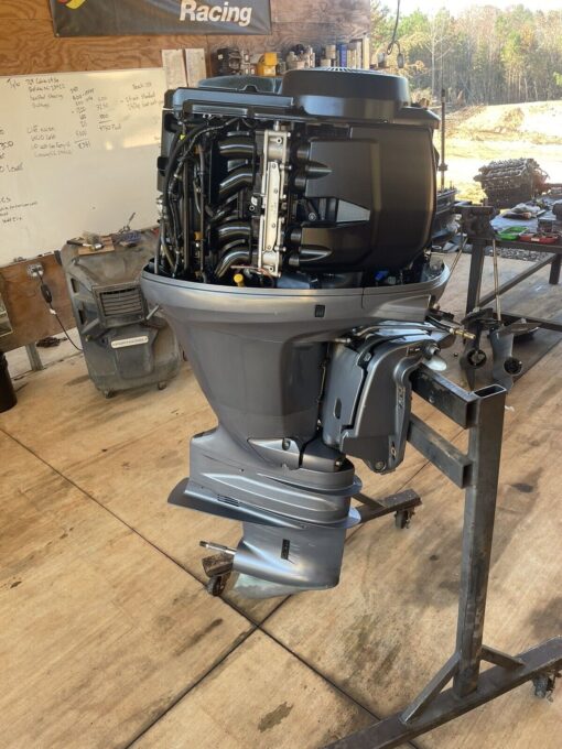 2004 Yamaha F150TXR 150HP 4-Stroke Outboard Motor – 25" Shaft – Only 158 Hours – Fully Serviced – Clean Compression - Image 4
