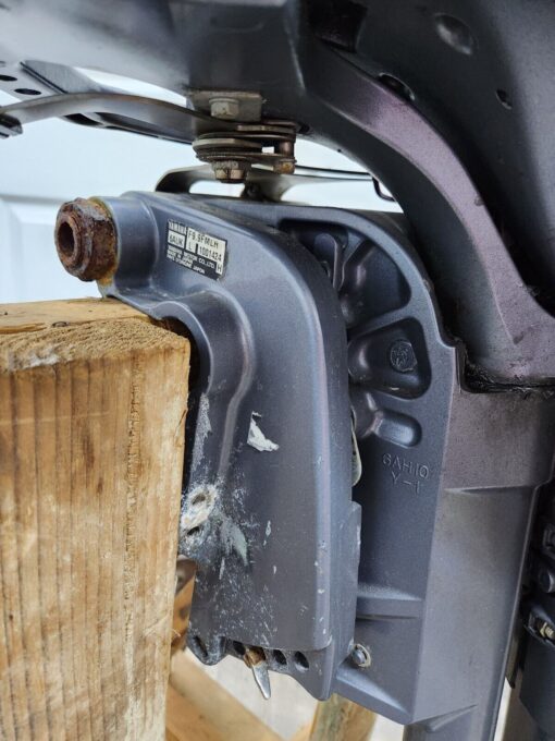 Yamaha 9.9HP 4-Stroke Outboard Motor | F9.9MLH | Portable | Manual Start | 20" Shaft | Pre-Owned - Image 4