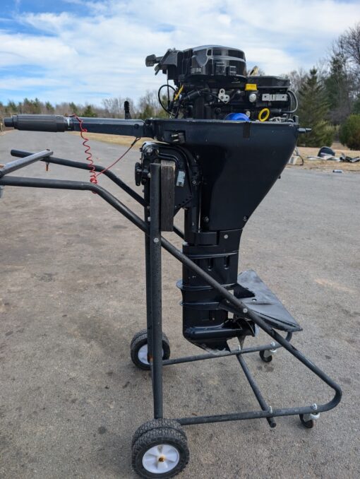 1999 Evinrude 15 HP 4-Stroke Outboard Motor – Long Shaft 20", Tiller, Pull Start – Reliable & Quiet - Image 5