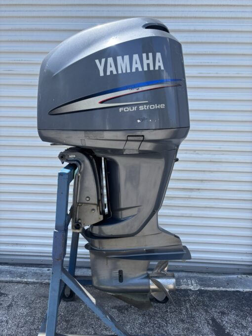 2003 Yamaha F225 225HP Four Stroke Outboard Motor – 25” Shaft – EFI – Power Tilt – Runs Strong - Image 5