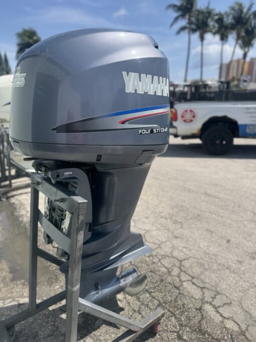 2003 Yamaha F225 225HP Four Stroke Outboard Motor – 25” Shaft – EFI – Reliable Power – Smooth Compression - Image 5