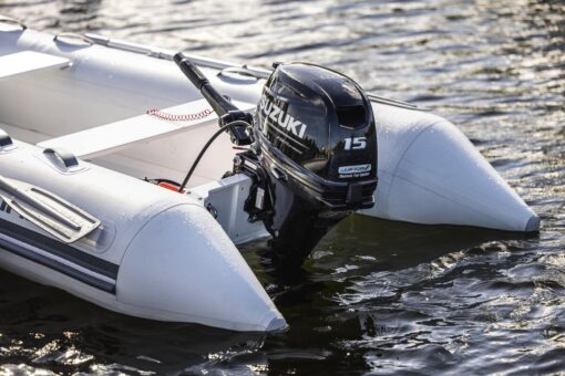 New Suzuki DF15AS5 15HP 4-Stroke Outboard Motor – 15” Shaft, EFI, Tiller – 5-Year Warranty - Image 5