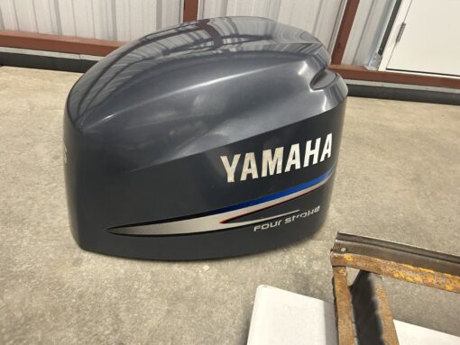 2007 Yamaha F225 Outboard Motor – 225HP – 4-Stroke – 25" Shaft – Freshwater Use – 902 Hours - Image 5