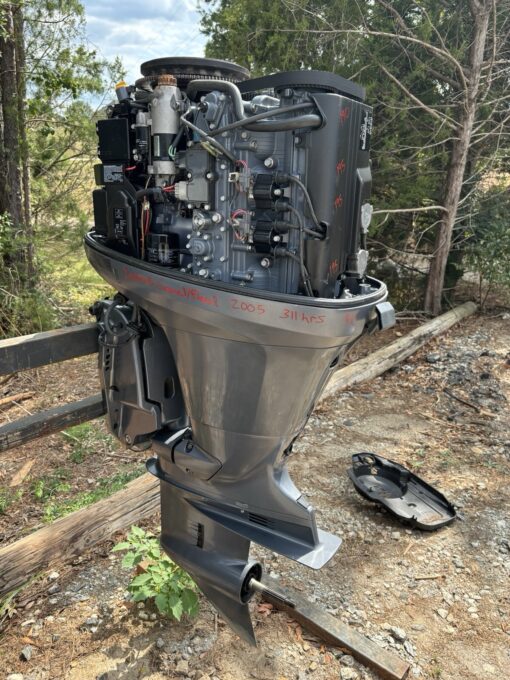 2005 Yamaha F150TLR Outboard Motor – 150HP – 20" Shaft – 4-Stroke – Freshwater Use – Only 311 Hours - Image 5