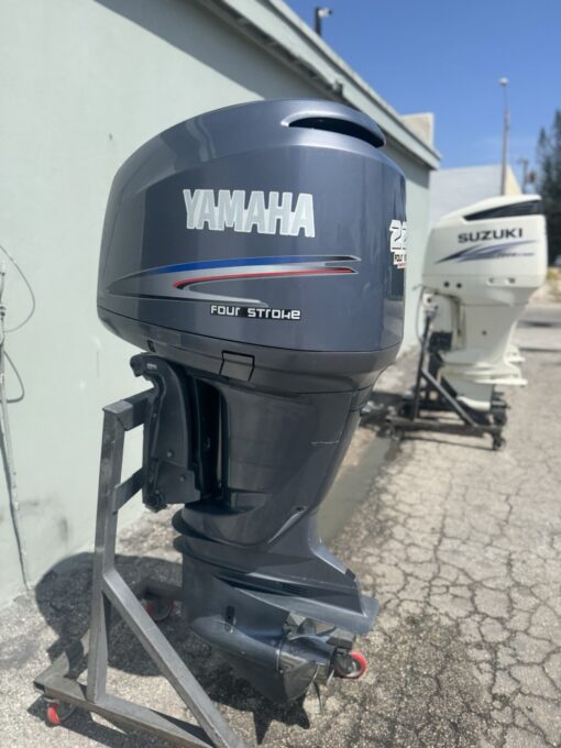 2003 Yamaha F225 225HP Four Stroke Outboard Motor – 25” Shaft – EFI – Reliable Power – Smooth Compression - Image 7