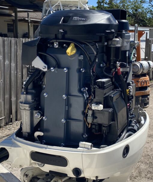 2021 Suzuki DF350 350HP Dual Prop 4-Stroke Outboard Motor – 30” Shaft – Excellent Condition - Image 7