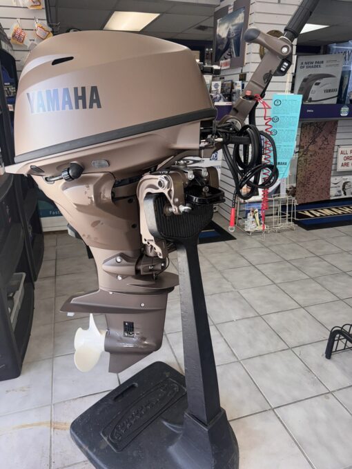 2024 Yamaha F25SWTHC3 25HP Outboard Motor | 15" Shaft | Tiller Handle | Electric Start & Pull Start | Fuel Injection | 3-Year Yamaha Warranty - Image 8