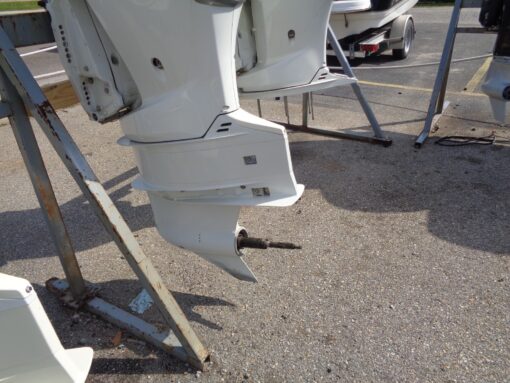 2021 Suzuki DF350 350HP Dual Prop 4-Stroke Outboard Motor – 30” Shaft – Excellent Condition - Image 12