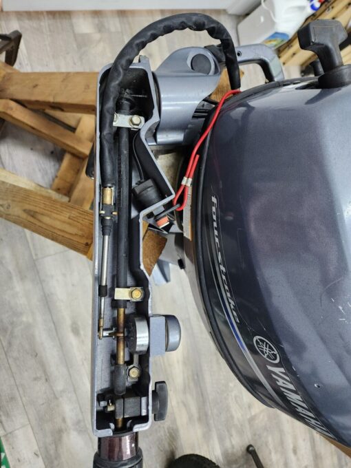 Yamaha 9.9HP 4-Stroke Outboard Motor | F9.9MLH | Portable | Manual Start | 20" Shaft | Pre-Owned - Image 9