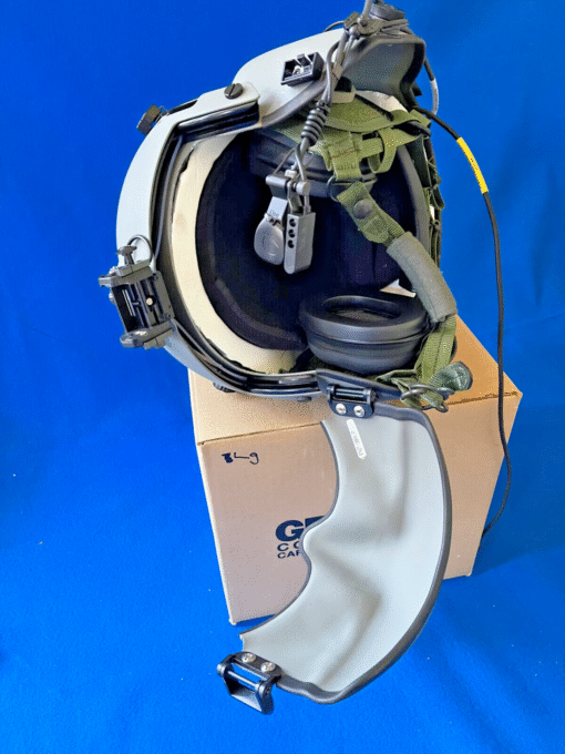 Gentex HGU-56/P XL Helicopter Pilot Flight Helmet – NVG-Ready, MFS Face Shield – Used, Excellent - Image 10
