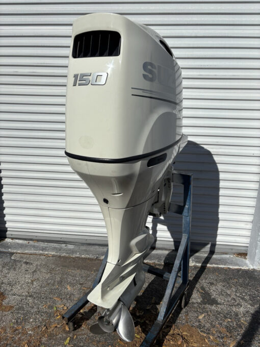 2020 Suzuki DF150A 150HP Four Stroke EFI Outboard Motor – 25” Shaft – Power Tilt – Under Factory Warranty
