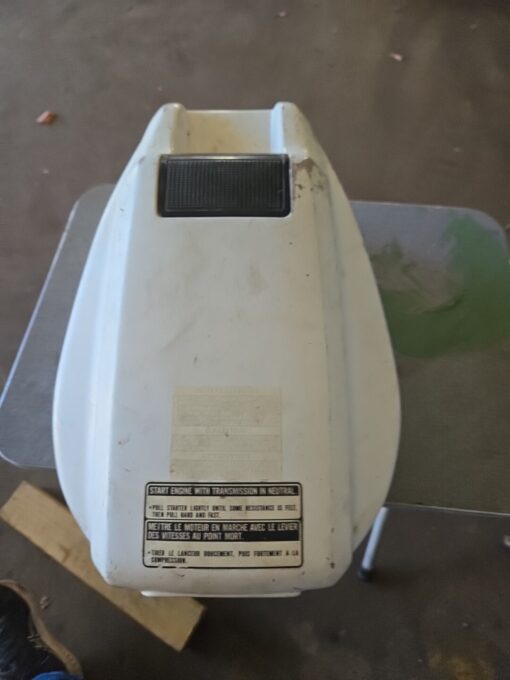 top cowl cover for a 10hp B100S HONDA OUTBOARD BOAT MOTOR 100 four 4 stroke,,