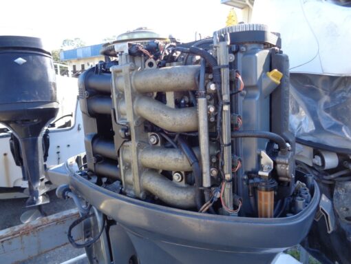 USED 2003 Yamaha F115 115 HP 25” Outboard Motor | 4-Stroke | Fuel Injected | Right Hand Turning