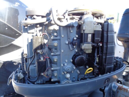 USED 2003 Yamaha F115 115 HP 25” Outboard Motor | 4-Stroke | Fuel Injected | Right Hand Turning