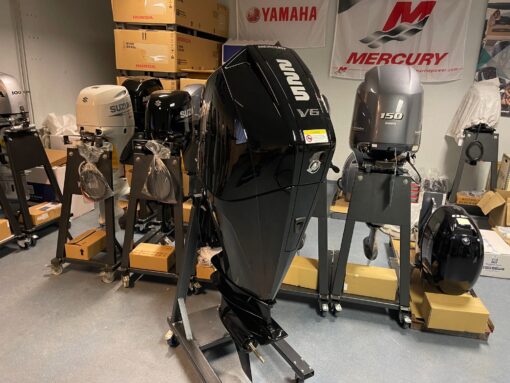 Mercury 225 HP extra long shaft F225 DS (including digital remote control, gauges and stainless steel propeller),,