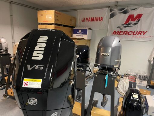 Mercury 225 HP extra long shaft F225 DS (including digital remote control, gauges and stainless steel propeller),,